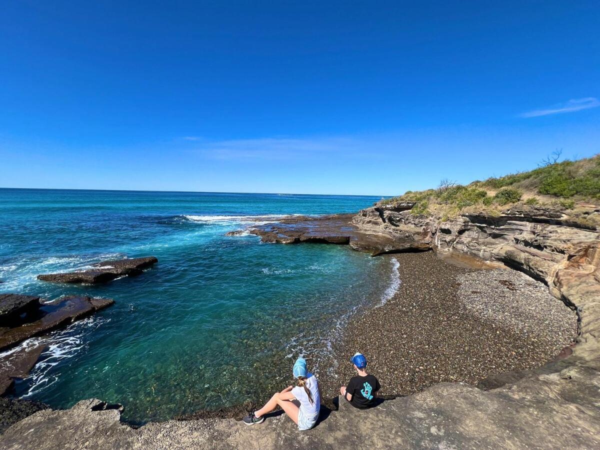 Alexander'S Cottage, Pebbly Beach East Lynne 外观 照片
